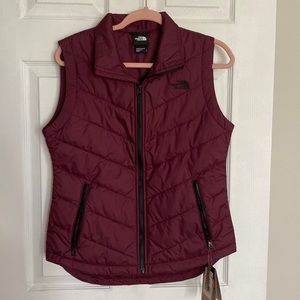 The North Face Tamburello Puffer Vest in deep garnet red